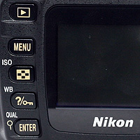 Nikon D50 - Wygld, obudowa i ergonomia