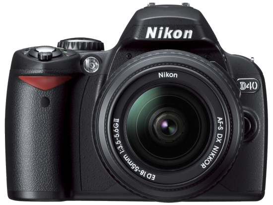 Nikon D40 - oficjalnie! Nikon D40 - oficjalnie!