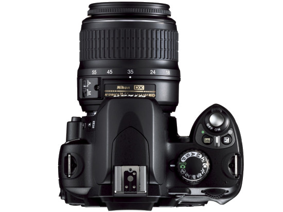 Nikon D40 - oficjalnie! Nikon D40 - oficjalnie!