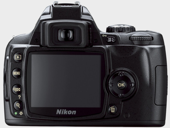 Nikon D40 - oficjalnie! Nikon D40 - oficjalnie!