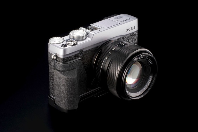 Uchwyty do aparatw Fujifilm X-Pro1 oraz X-E1 i X-E2