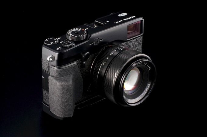 Uchwyty do aparatw Fujifilm X-Pro1 oraz X-E1 i X-E2