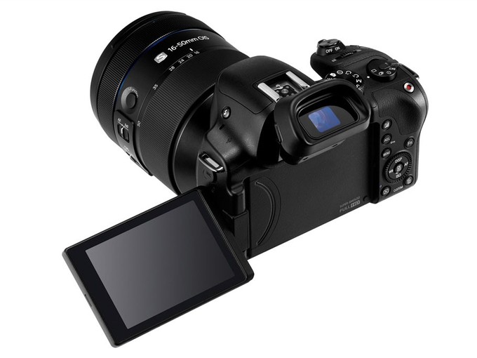 Samsung NX30 i lampa ED-SEF580A