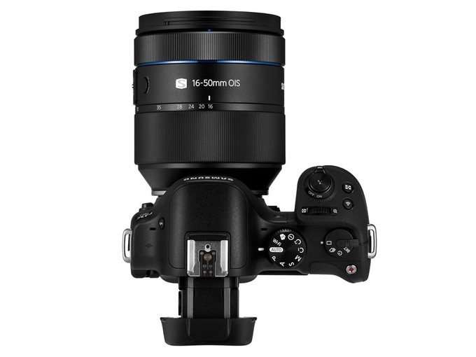 Samsung NX30 i lampa ED-SEF580A