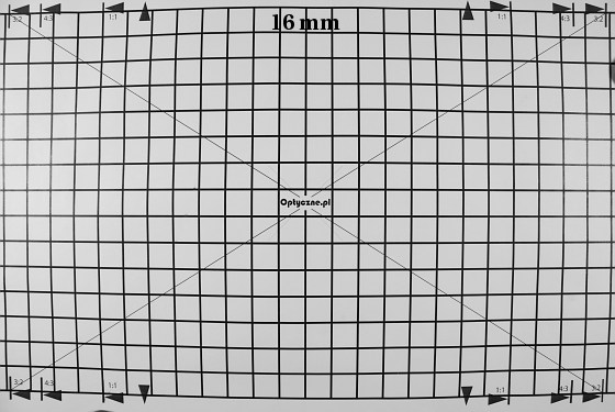 Tokina AT-X 165 PRO DX AF 16-50 mm f/2.8  - Dystorsja