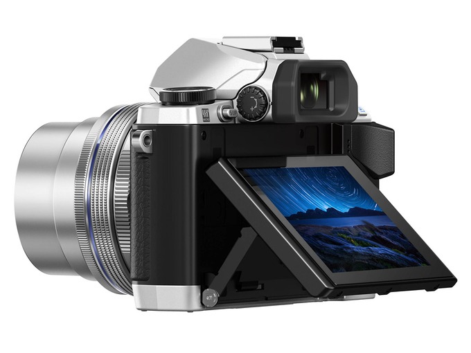Olympus OM-D E-M10 i trzy nowe obiektywy 