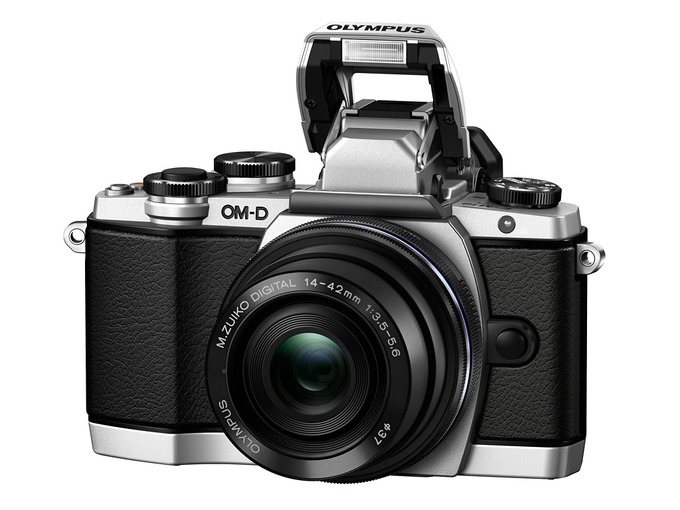 Olympus OM-D E-M10 i trzy nowe obiektywy 