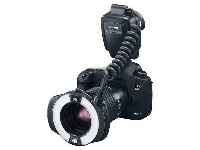 Canon EOS 1200D i lampa MR-14EX II Macro Ring Light