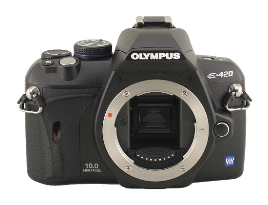 Olympus E-420 - Jakość wykonania i ergonomia Olympus E-420 - Jakość wykonania i ergonomia
