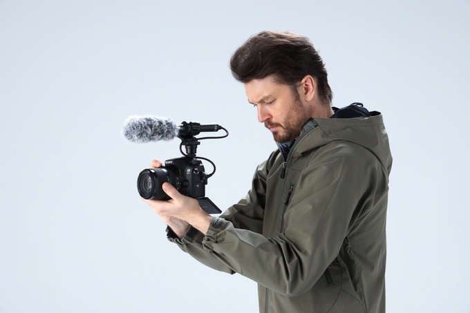 Premiera Sony SLT-A77 II