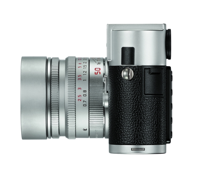 Leica Monochrom w wersji srebrno-chromowanej