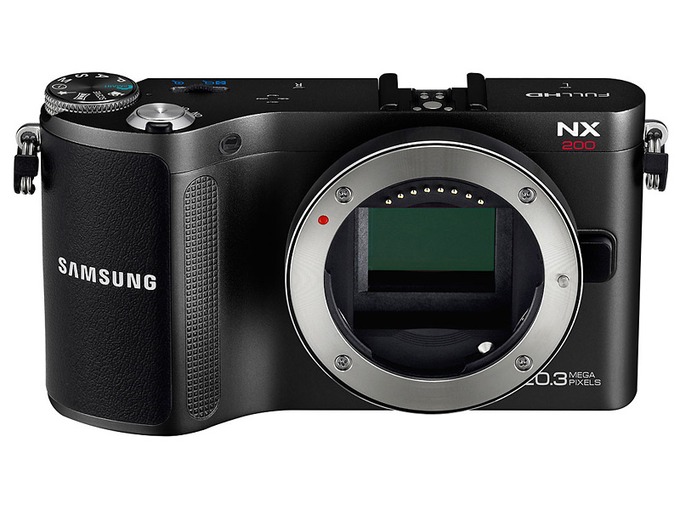 Od makaronu do NX Mini, czyli 86 lat Samsung Electronics - Aparaty z wymienn optyk