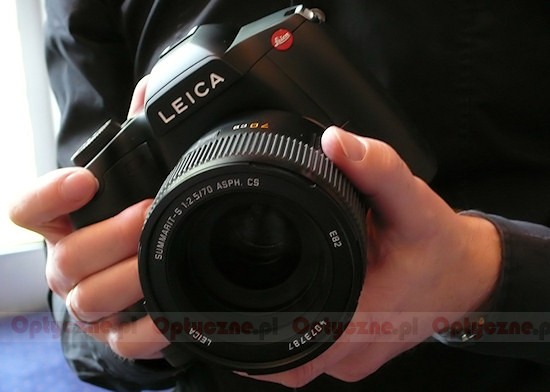Leica S2 - zdjęcia nowej lustrzanki i więcej informacji o systemie.