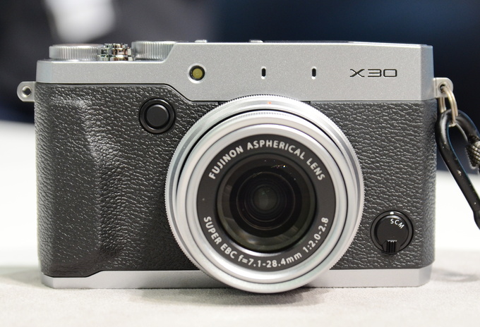 Fujifilm X100T oraz X30 w naszych rkach - Fujifilm X30