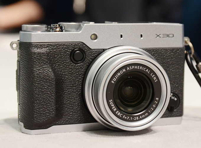Fujifilm X100T oraz X30 w naszych rkach - Fujifilm X30