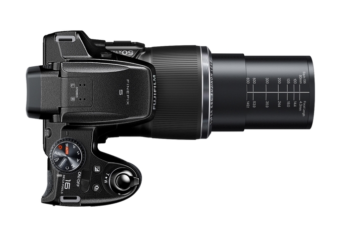 Fujifilm FinePix S9900W i S9800