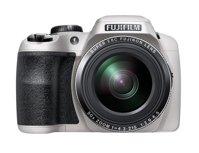 Fujifilm FinePix S9900W i S9800