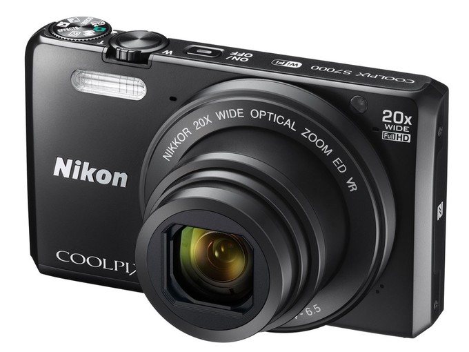 Nikon Coolpix S9900 i S7000