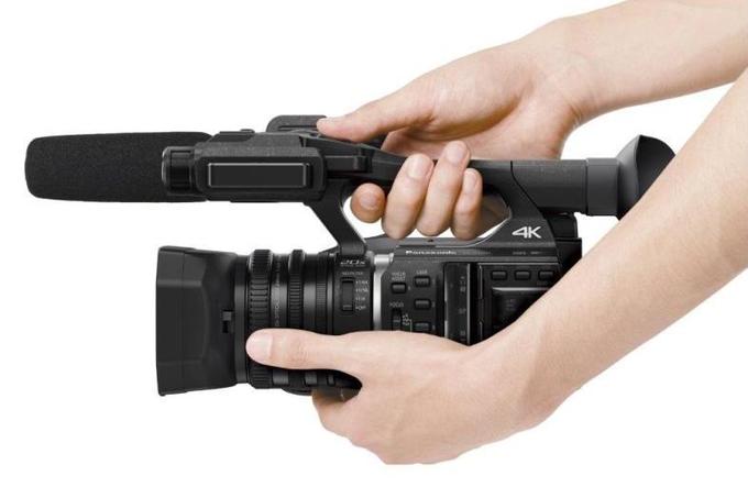 Panasonic aktualizuje firmware dla kamery HC-X1000