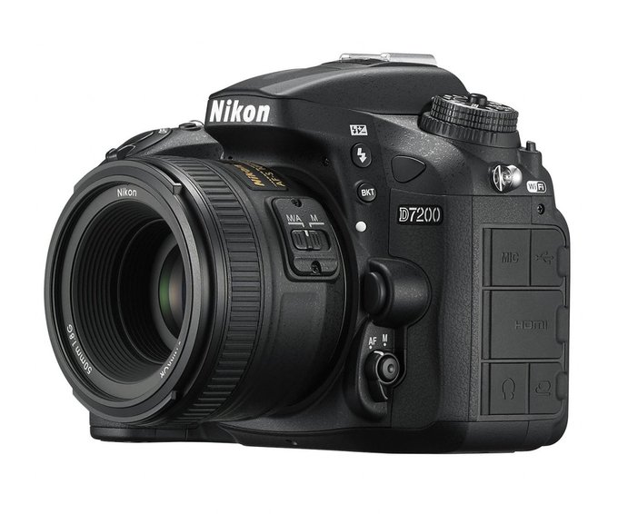 Nikon D7200