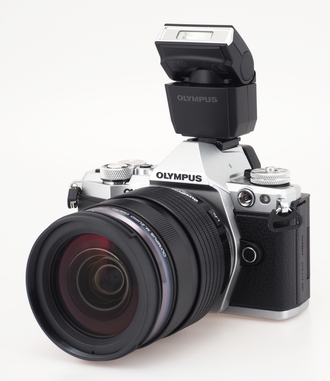 Olympus OM-D E-M5 Mark II - Uytkowanie i ergonomia