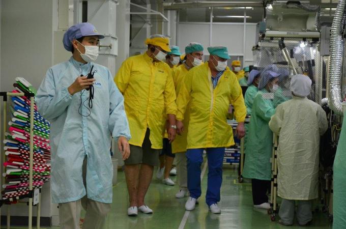 Wizyta w tajlandzkiej fabryce firmy Nikon - Wizyta w tajlandzkiej fabryce firmy Nikon