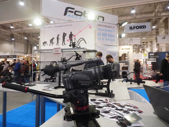 Relacja z XVIII Targw Sprztu Fotograficznego, Filmowego i Video FILM VIDEO FOTO - Rozdzia 1