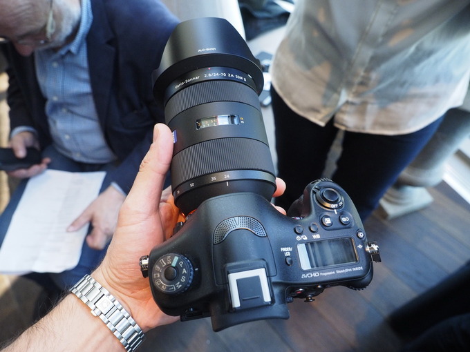  Nowe obiektywy Sony Zeiss Vario-Sonnar w naszych rkach