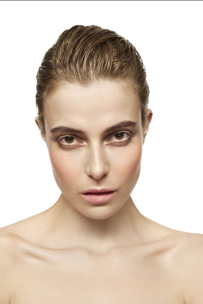 Wystawa zdj Roberta Wolaskiego - Wok Powder Her Face