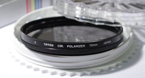 Test filtrw polaryzacyjnych - Tiffen Cir. Polarizer 72 mm