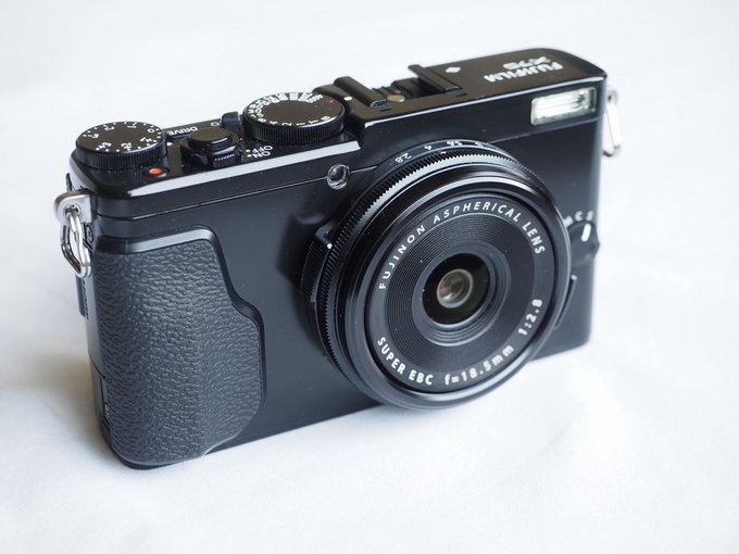 Fujifilm X70 - pierwsze wraenia - Ekran i menu