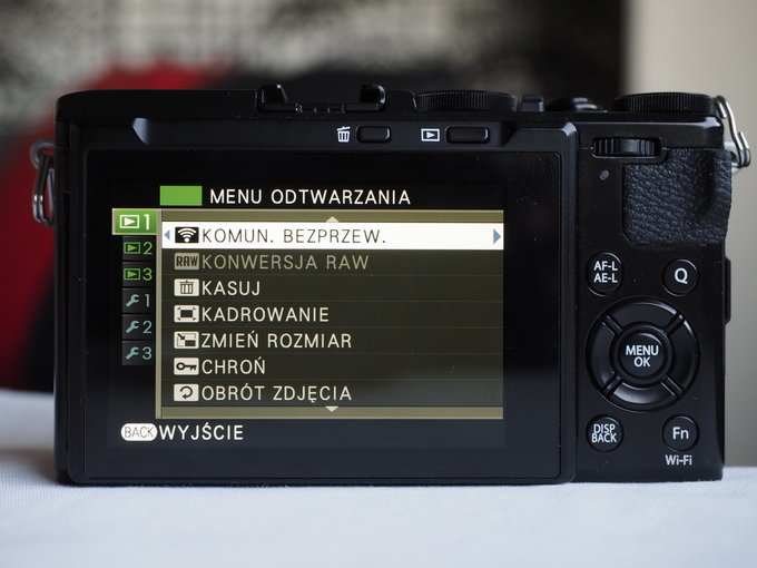 Fujifilm X70 - pierwsze wraenia - Ekran i menu