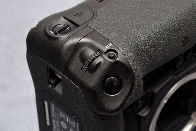 Canon EOS 1D X Mark II w naszych rkach - Canon EOS 1D X Mark II w naszych rkach