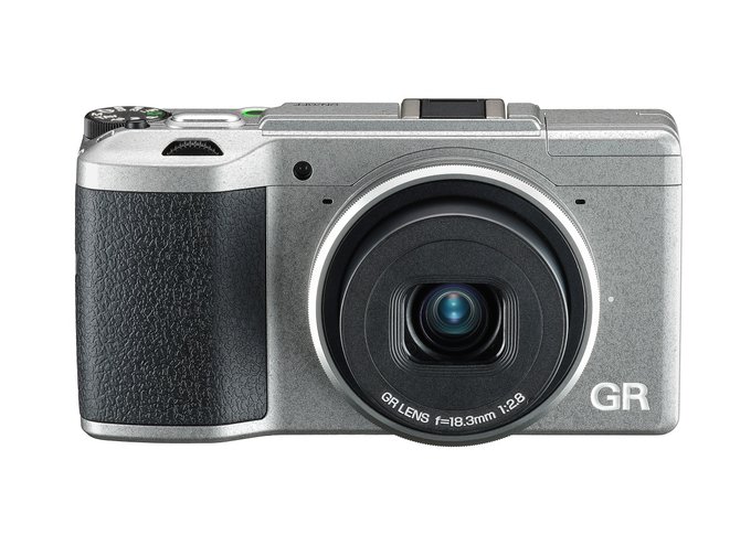 Ricoh GR II Silver Edition