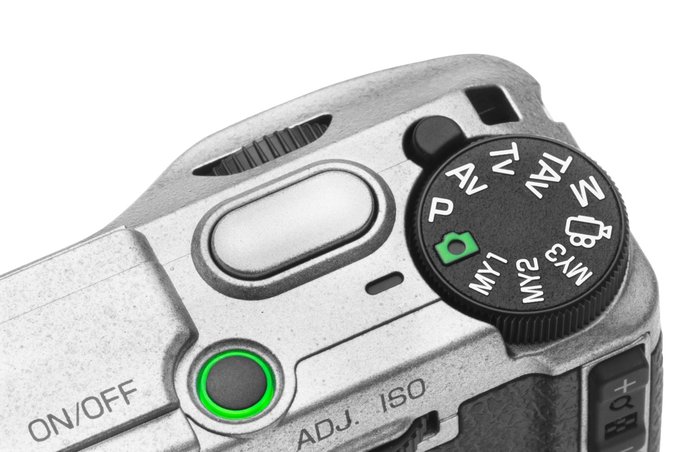 Ricoh GR II Silver Edition