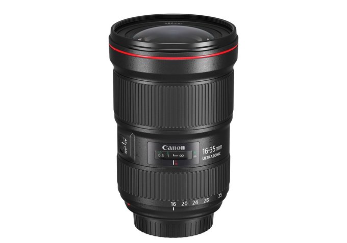 Canon EF 24-105 mm f/4L IS II USM oraz EF 16-35 mm f/2.8L III USM