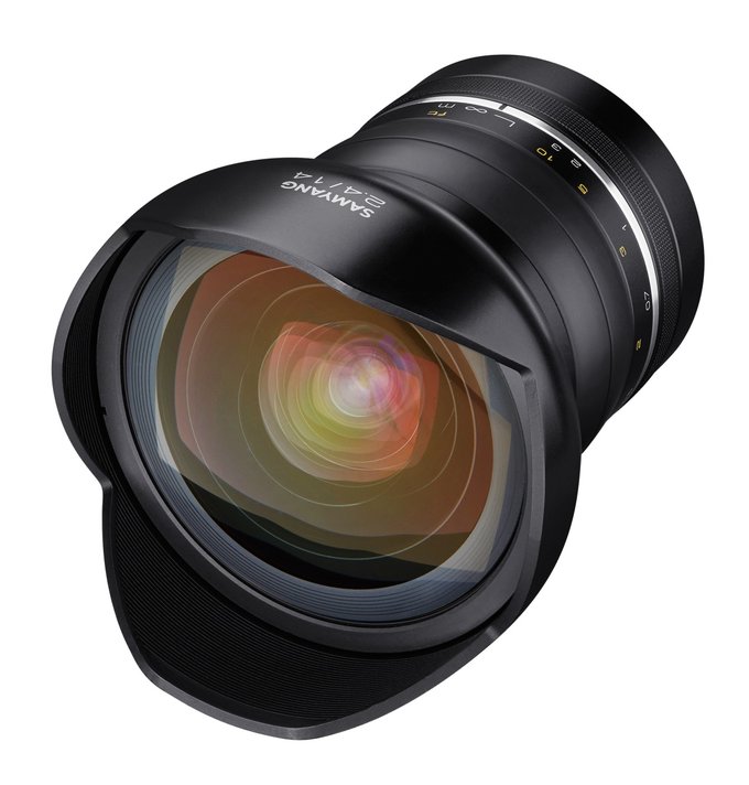 Samyang Premium 85 mm f/1.2 i 14 mm f/2.4