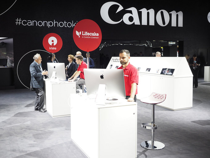 Photokina 2016 - zwiedzamy stoisko firmy Canon - Photokina 2016 - zwiedzamy stoisko firmy Canon