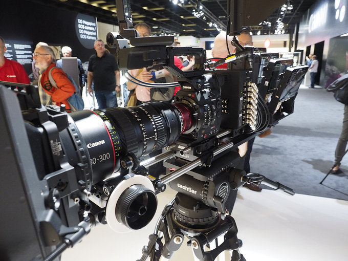 Photokina 2016 - zwiedzamy stoisko firmy Canon - Photokina 2016 - zwiedzamy stoisko firmy Canon