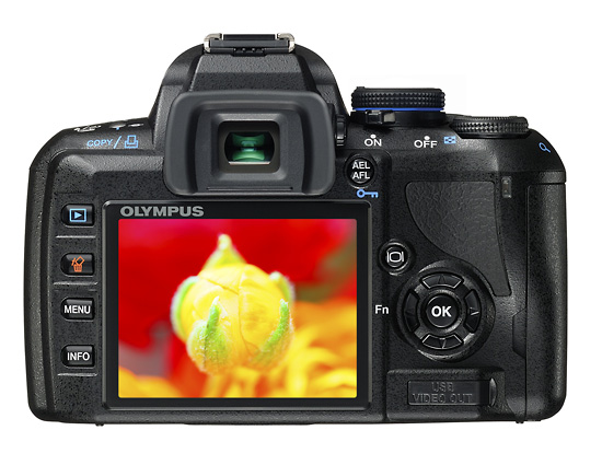 Olympus E-450 – bez istotnych zmian