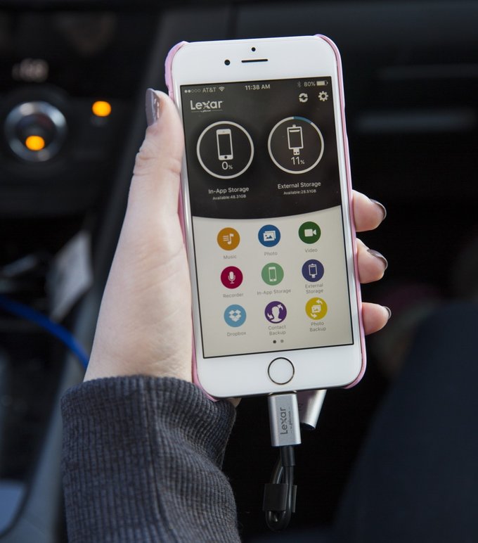 Poszukujecie pamici USB? Lexar ma ciekaw propozycj - Lexar JumpDrive C20 i V20