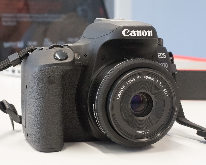 Canon EOS 77D w naszych rkach - Canon EOS 77D w naszych rkach