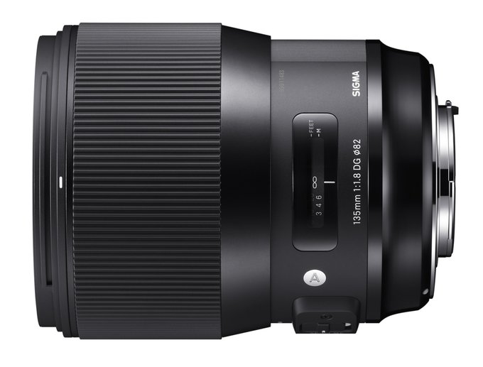 Sigma A 135 mm f/1.8 DG HSM