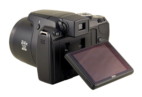 Nikon Coolpix P90 - Wygląd i jakość wykonania Nikon Coolpix P90 - Wygląd i jakość wykonania