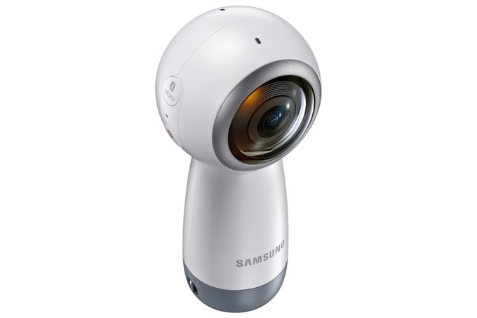 Samsung Gear 360 - 4K z polem widzenia 360-stopni