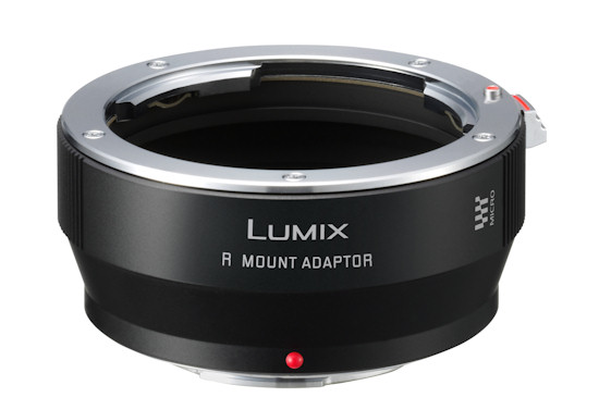 Nowe adaptery Panasonic dla systemu Mikro Cztery Trzecie
