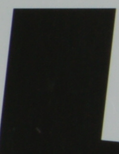 Sony Carl Zeiss Vario Sonnar 16-35 mm f/2.8 T* SSM - Aberracja chromatyczna