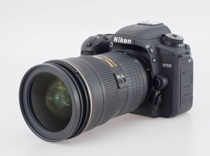 Nikon D7500 - Wstęp
