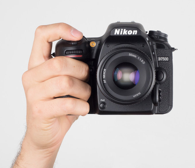 Nikon D7500 - Uytkowanie i ergonomia