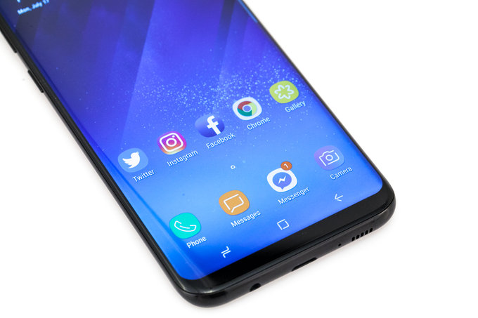 Samsung Galaxy S8 Plus - Budowa i jako wykonania